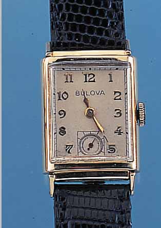 BULOVA HERRENARMBANDUHR, REF.-NR. 3180807, SCHWEIZ/USA UM 1949, GG 585/000, BODEN GEDR., KONKAVGL., BAND NEU, CREMEFARB. BLATT L. FL., KL. SEK. ...