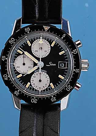 SINN ARMBANDCHRONOGRAPH AUTOMATIK, REF.-NR. 1120185, SCHWEIZ UM 1992, EDELST. POL., BODEN U. KRONE GESCHR., LüNETTE BEIDS. DREHB., ...