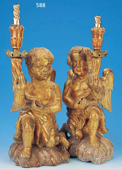 PAAR ENGELSKULPTUREN, SüDDEUTSCH, UM 1720, LINDENHOLZ, FASSUNG UM 1780, H. 50 CM, TROPFFäNGER UND KERZENHALTER IM 20. JH. ...