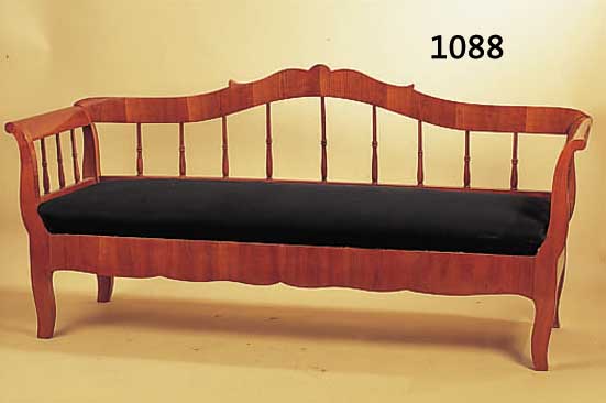 BANK, SüDDEUTSCH, UM 1860, , KIRSCHBAUM FURNIERT, STREBEN BUCHE GEDRECHSELTKLEINERE ALTERSBEDINGTE FURNIERSCHäDEN, H. CA. 94 CM, B. ...