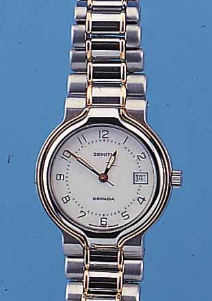 ZENITH HERRENARMBANDUHR ESPADA, SCHWEIZ UM 1995, EDELST., EDELST.-BAND MATT., LüNETTE U. ZWISCHENBANDGL. IN GG, DOPPELTE UNSICHTB. FALTSCHL., ...