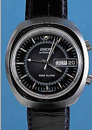 ENICAR ARMBANDWECKER AUTOMATIK, REF.-NR. 89716/2, SCHWEIZ UM 1972, LEDERBAND, ANBEI ORIG.-EDELST.-BAND, NEUTR. ETUI, BODEN GESCHR.25 ST., ...
