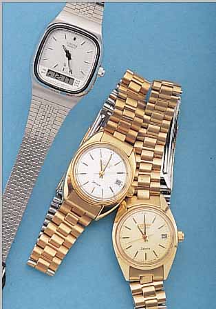 KONVOLUT: 3 CITIZEN DAMENARMBANDUHREN, UNGETR. LAGERW., UM 1986, FüR DEN DTSCH. MARKT, AUS LAGERAUFL., 2X METALL HARTVERG., INCL. ...