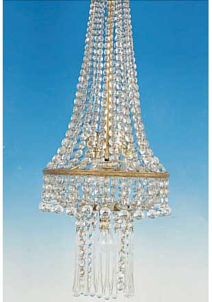 GROßER DECKENLEUCHTER, WOHL FRANKREICH, 30ER JAHRE, REICHER FACETTIERTER GLASBEHANG,TEILS AUCH MIT GLASTROPFEN- UND -KUGELN BE- HäNGT, ...