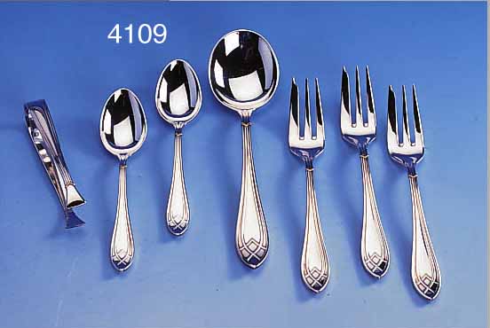 KAFFEEBESTECK, 150ER SILBERAUFLAGE, ROBBE & BERKING, BEST. AUS: 6 KAFFEELöFFEL, 6 KUCHENGABELN, ZUCKERZANGE UND SAHNELöFFEL, NEUWERTIG, IN 2 ...