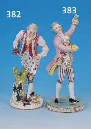 PORZELLANFIGUR, DRESDEN, UM 1920, EDELMANN, BUNT BEMALT, GOLDSTAFFAGE, H. 21 CM
