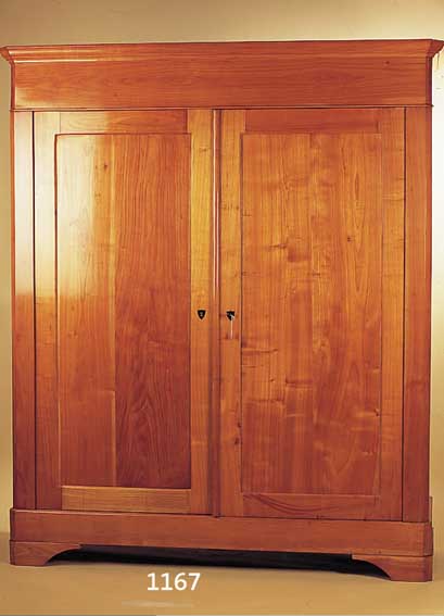 SCHRANK, SüDDEUTSCH, UM 1820/30, KIRCHBAUMFURNIER, HANDPOLIERT, ZWEITüRIG, ZER-LEGBAR, REST., 210 X 172 X 60 CM
