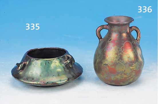 VASE, FRANKREICH, LANGLADE, UM 1915, KERAMIKMEHRFACH GEDELLTE WANDUNG, LüSTRIERT, GEäTZTERDEKOR, H. CA. 9,5 CM,