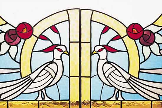 PAAR BLEIGLASSCHEIBEN, UM 1910/20, BUNTE GLASEINSäTZE, L. ALTERSSCHäDEN, VOGELDEKOR, 55.5 X 55 CM