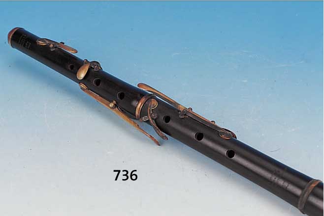 KLARINETTE, FRANKFURT, UM 1840/50, HOLZ, BEZ.: HOF-INSTRUMENTEN-FABRIK, ALTRICHTER, FRANKFURT, L. CA. 61 CM, FUNKTION NICHT GE- PRüFT, L. ...