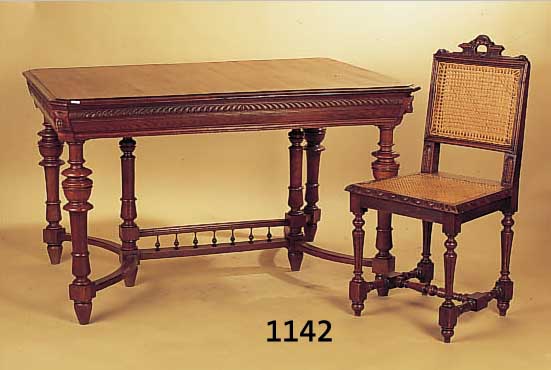 TISCH UND SECHS STüHLE, FRANKREICH, UM 1880/90, EICHE MASSIV, TISCH 79 X 128 X 100, STüHLE MIT ...