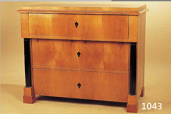 KOMMODE, BIEDERMEIERSTIL, 2. HäLFTE 20. JH., KIRSCHBAUMFURNIER, 84 X 104 X 56 CM, LEICHTE GEBRAUCHSSCHäDEN, KL. ...