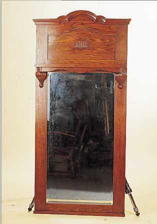 WANDSPIEGEL, HOLLAND, UM 1900, EICHEFURNIER, 152 X 72 CM, FACETTIERTES GLAS, ALTERSSPUREN