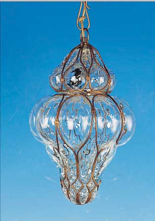 DECKENLAMPE, FRANKREICH, UM 1900, FARBLOSES GLAS IN DIE DRAHTFORM GEBLASEN, ELEKTR. ERNEUERT, H. CA. 33 CM