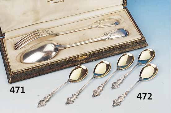 SECHS EISLöFFEL, DEUTSCH, BRUCKMANN, UM 1895, , 800ER SILBER, LAFFEN VERGOLDET, GRIFFE MIT BLüTENRANKEN UND BIENE VERZIERT, ...