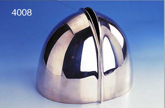 DESIGNERVASE SABATINI, ITALIEN, METALL VERSILBERT, STIL. HELMFORM, TYPISCHES, AUS- GEFALLENES DESIGN, SCHWERE AUSFüHRUNG, H CA. 20 CM, SEHR ...