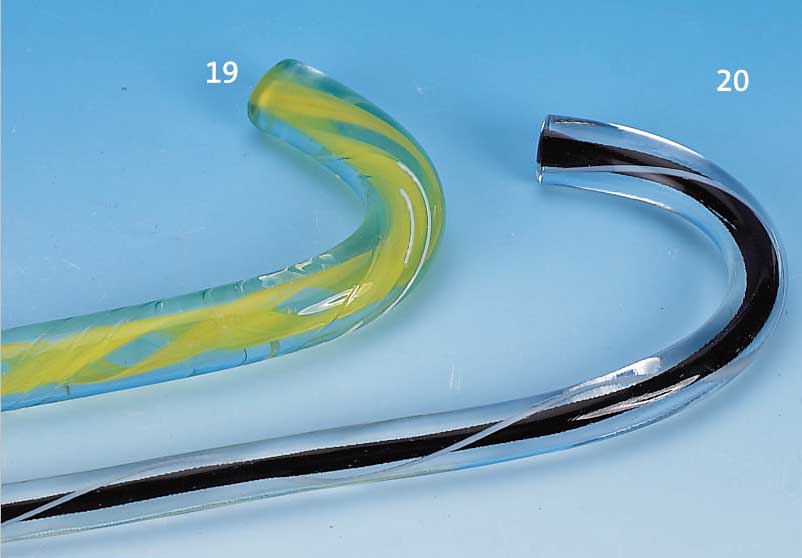ZIER-STOCK, BöHMEN, 50ER JAHRE, , FARBLOSES GLAS MIT EINGESCHMOLZENEM SCHWARZEM KERN UND WEIßER SPIRALE, H. CA. 80 CM