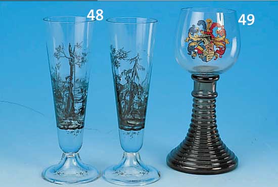 WEINRöMER, STUDENTIKA, SüDDEUTSCH, UM 1900/10, GLAS, FARBLOSE KUPPA UND BRAUNER FUß, BUNTE WAPPENMALEREI, GOLDSTAFFAGE, L. BERIEBEN, H. CA. ...