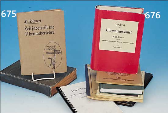 KONVOLUT UHRMACHER-BüCHER, DEUTSCH, A) DER UHRMACHER AM WERKTISCH, 1920, WILH. SCHULTZ, 483 S., VIELE ABBILDUNGEN, 6 TAFELN; B.) LEITFADEN ...