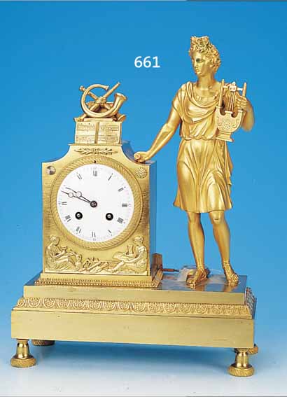 PENDULE, FRANKREICH, UM 1840/50, VERZIERTER BRONZEGUß, VIER VERZIERTE FüßE (2 DAVON VER- STELLBAR), IM SOCKEL MIT BLATTORNAMENTIK, NE- BEN UHR ...