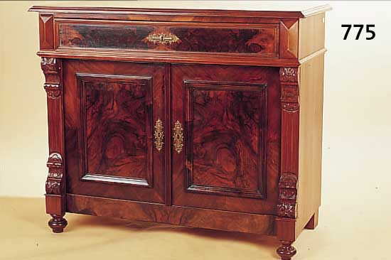 KOMMODENSCHRäNKCHEN, GRüNDERZEIT, UM 1890, WURZELFURNIER, KASSETTIERT, L. ALTERS- UND GEBRAUCHSSCHäDEN, 84 X 97 X 47 CM