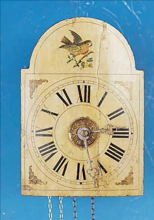 KL. SCHILDERUHR MIT WECKER, SCHWARZWALD, UM 1880/90, BOGENZIFFERBLATT IM GIEBEL MIT VO- GEL AUF AST (REST.), KLEEBLATTZEIGER, ...