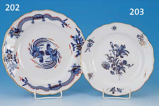 ZIERTELLER, MEISSEN, UM 1860-80, PORZELLAN, BLAUE BLUMENMALEREI, MITTIG GROSSES BOUQUET, AM RAND STREUBLUMEN U. INSEKTEN, GOLDGEHöHT, ...