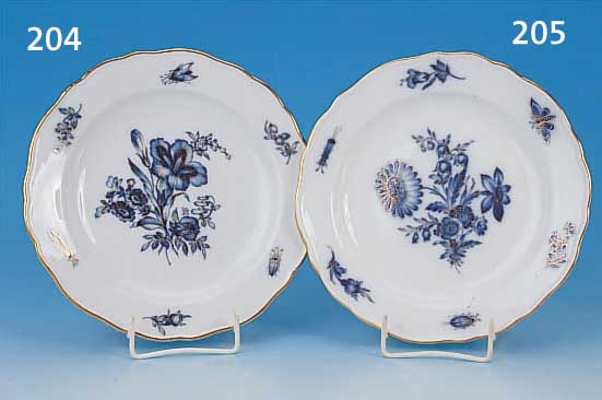 ZIERTELLER, MEISSEN, UM 1860-80, PORZELLAN, BLAUE BLUMENMALEREI, MITTIG GROSSES BOUQUET, AM RAND STREUBLUMEN U. INSEKTEN, GOLDGEHöHT, ...