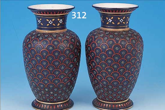 PAAR ZIERVASEN, METTLACH, 1899, STEINGUT, ABSTRAKT FLORALER RITZDEKOR, BUNT STAFFIERT, H. 22 CM