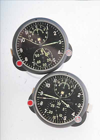 KONVOLUT: 2 EINBAUBORDCHRONOGRAPHEN FüR MIG 29, SOWJETUNION UM 1989, BEIDE ORIG.-STYROPORKASTEN, DOPPELCHRONOGRAPHENFKT.,1X 60-.,1X ...