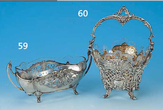 HENKELKöRBCHEN, BRUCKMANN, UM 1900/10, SILBER, REICH VERZIERT, GLASEINSATZ AN EINER STELLE, GEKLEBT, ...