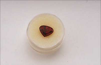LOSER RUBELLIT 3.09 CT