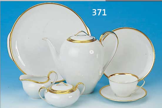 KAFFEESERVICE, HUTSCHENREUTHER, HOHENBERG, 50ER J., PORZELLAN, FüR 12 PERSONEN, BEST. AUS: 12 TASSEN MIT UNTERTASSEN, 12 KUCHEN- TELLERN, D. ...