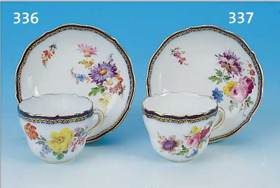 MOKKATASSE MIT UNTERTASSE, MEISSEN, 1924-33, PORZELLAN, H. 5 CM