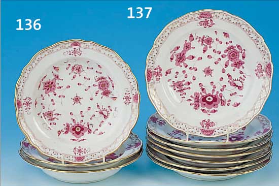 3 TIEFE TELLER, MEISSEN, UM 1890, PORZELLAN, REICHER IND. PURPURDEKOR, GOLDRAND