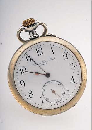 GEORGE FAVRE-JACOT HERRENTASCHENUHR PRIMA- LEPINE, SCHWEIZ UM 1916, METALL VERS., RüCK-S. RELIEFIERT, JUGENDSTIL DARST. ZWEIER HäHNE,EMAILBL. ...