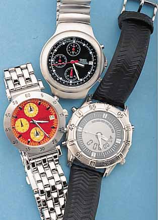 KONVOLUT: 3 HERRENARMBANDUHREN QUARTZCHRONO- GRAPHEN MIT MULTIFUNKTIONEN, 1X RIVADO, 10TEL SEK. STOPPAUFL., 60-MIN.-STOPPZäHLER, ...