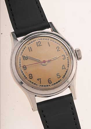 LEMANIA HERRENARMBANDUHR, SCHWEIZ UM 1949, EDELST., BODEN GESCHR., AUßER LEDERB. ORIG.- ZUSTAND, INDIR. ZENTRALSEK., 17 ST., HANDAUF- ZUG, ...