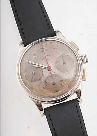 UNIVERSAL GENEVE ARMBANDCHRONOGRAPH COMPAX, SCHWEIZ UM 1942, METALL NACHVERCHR., EDELST.- BODEN U. GLASR. GEDR., ORIG.-BLATT FARBL. GET.30-MIN.- U. ...