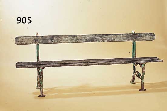 GARTENBANK, FRANKREICH, UM 1900, WANGEN GUßEISEN, ORIG. LATTUNG, KORRODIERT M.: 185X71X48 CM, SH.: 38 CM