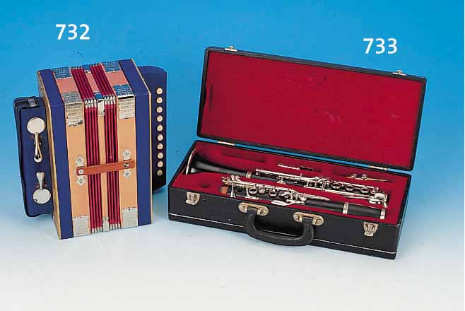 KLARINETTE, FRANKREICH, UM 1910, MARKE NOBLE FRANCE, VERCHROMTE METALLMONTUREN KORR., FUNKTION NICHT ...