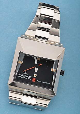 SPACEMAN HERRENARMBANDUHR AUDACIEUSE, SCHWEIZ UM 1974, VERCHR., EDELST.-BAND, HAND- AUFZUG, ZENTRALSEK., REF.-NR. 46617/7, BODEN VERSCHR., ...