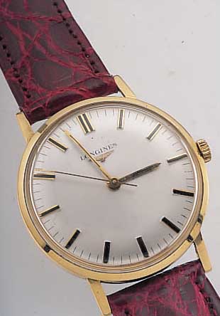 LONGINES HERRENARMBANDUHR, REF.-NR. 8541/4, SCHWEIZ UM 1972, GG 750/000, BODEN GEDR., BLATT VERS., RUNDANKERW., 17 ST., HANDAUFZUG- KAL. 284, ...