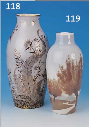 VASE, J & C, COPENHAGEN, UM 1904/05, PORZELLAN, HANDBEMALT, LANDSCHAFTSDEKOR MIT BäUMEN, H. 35 CM