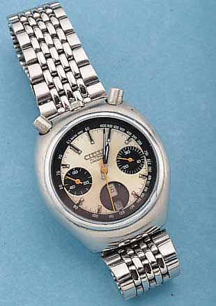 KONVOLUT: 2 CITIZEN ARMBANDCHRONOGRAPHEN/ AUTOMATIK, BEIDE KAL. 8110A, BEIDE PULTFORM,1X EDELST. M. EDELST.-BAND, 1X VERG., LEDERB.,BEIDE 23 ...