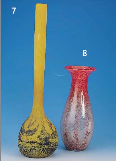 GROßE VASE, DEUTSCH, WMF, 30ER JAHRE, , SOG. SCHAUMGLAS MIT ORANGEROTEN UND ROTEN EINSCHMELZUNGEN, H. CA. 42.5 CM