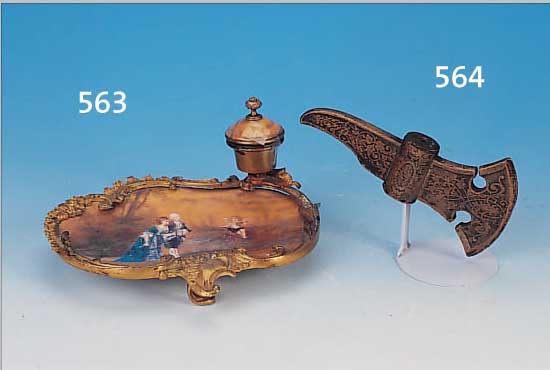 SCHREIBTISCHAUFSATZ, FRANKREICH, UM 1900, BRONZE, VERGOLDET, MIT INTEGIERTEM TINTENFASS,GLASEINSATZ, REICH BEMALT U. EMAILLIERT, ROMANTISCHE ...