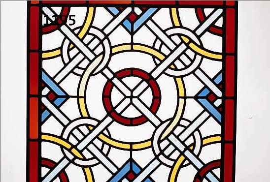BLEIGLASFENSTER, UM 1900, BUNTES GLAS, GEOMMETR. DEKOR, MASSE CA. 57,5 X 57,5 CM, MIN. ALTERSSP.