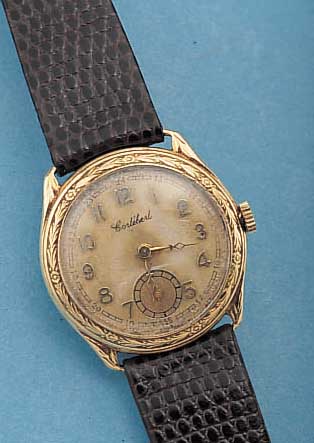 CORTEBERT HERRENARMBANDUHR, SCHWEIZ/DEUTSCH-LAND UM 1934, GG 585/000, BODEN U. GLASR. GE- DR., LüNETTE RELIEFIERT, LORBEERDEKOR, VERS. BLATT ...