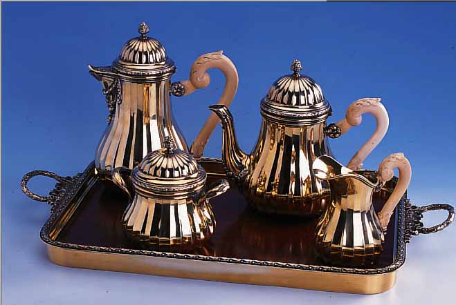 5-TEILIGES KAFFEE/TEESET, 800ER SILBER VER-GOLDET, MEISTERMARKE VERMUTL. BECK UND BURG SCHWäBISCH GMüND, UM 1900, VERTREIBER: FRIEDRICH ...